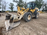 Used Komatsu Loader
